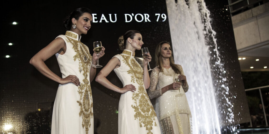 EAU-DOR-79-SA79AU-water-gold-agua-de-oro-24-kilates-SA79AU.